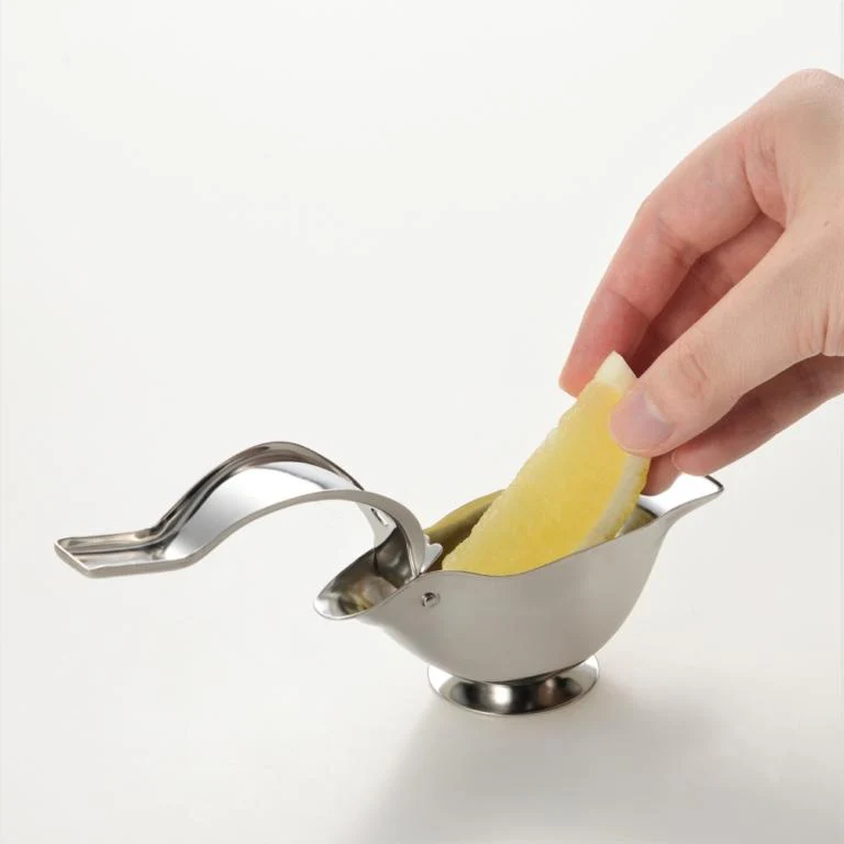 Akagawa Bird-Shaped Lemon Juicer Stainless Steel Citrus Squeezer & Pourer - Image 2