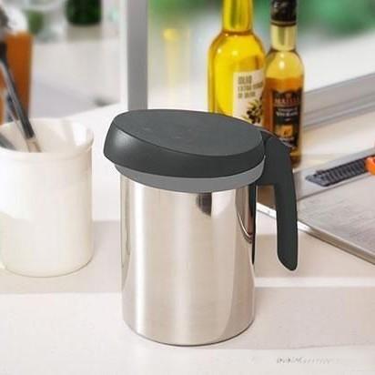 Uchicook Roka Pot Cooking Oil Filter Pot Black LES3241 - Image 2