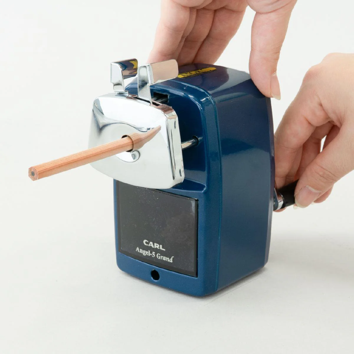 Carl Angel 5 Grand Hand Crank Manual Pencil Sharpener Retro Design - Image 2