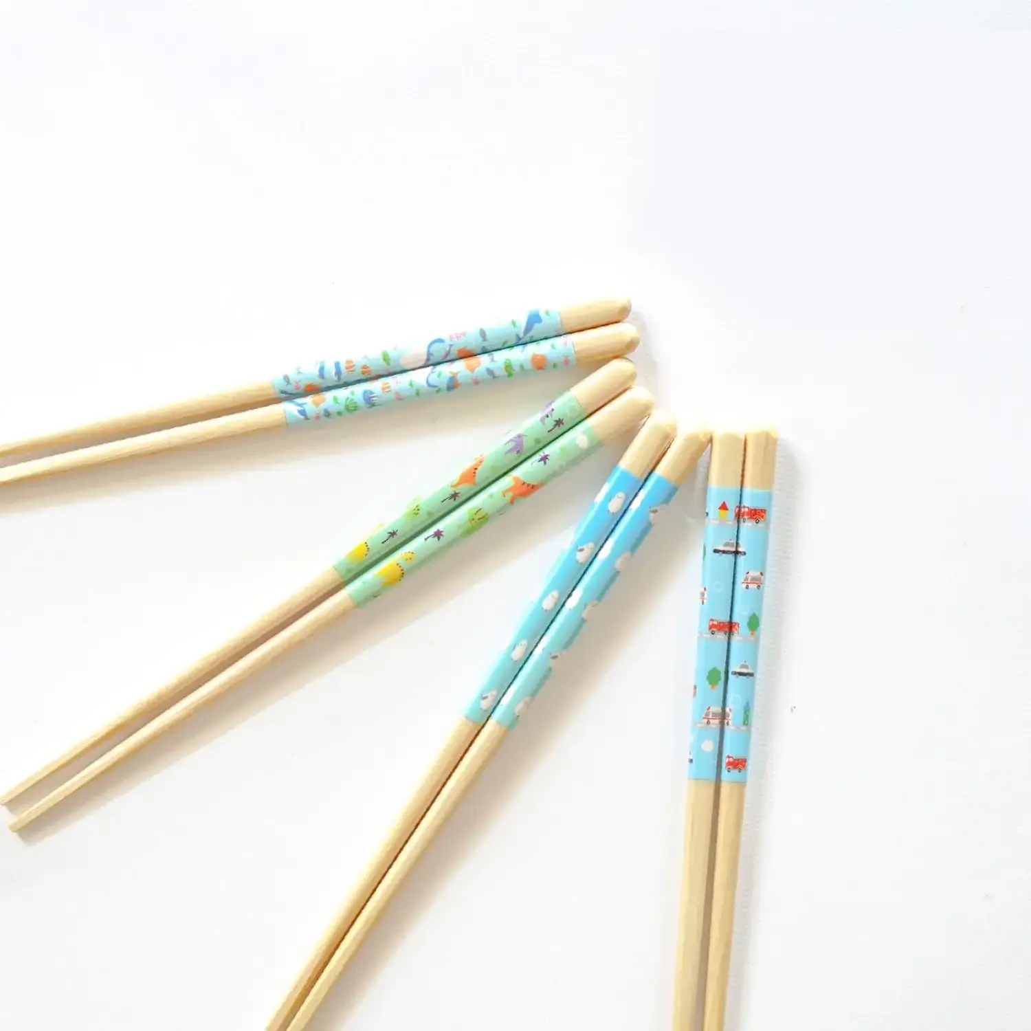 Children's Wooden Chopsticks Non-Slip Easy Grip Aquarium Blue 18cm - Image 4