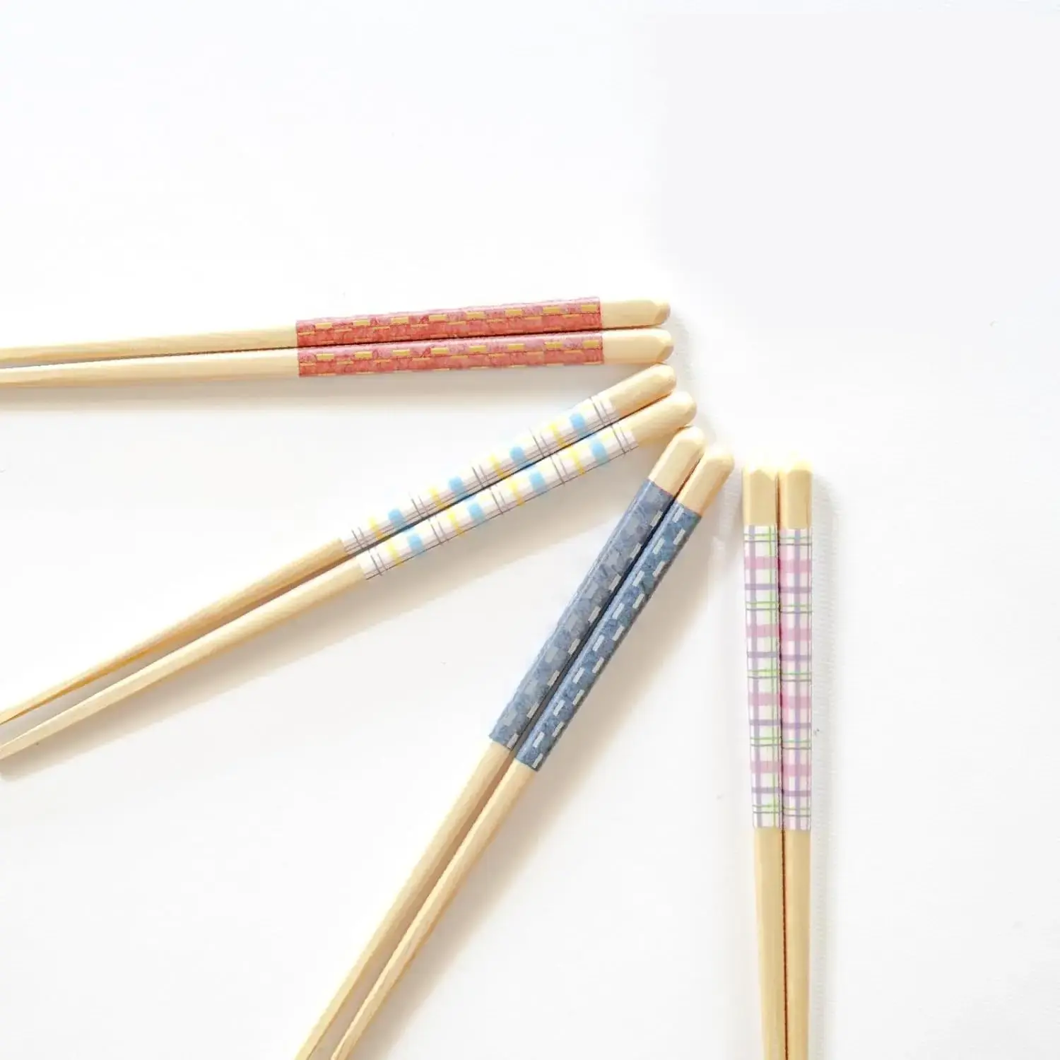 Children's Wooden Chopsticks Non-Slip Easy Grip Blue & White 18cm - Image 4