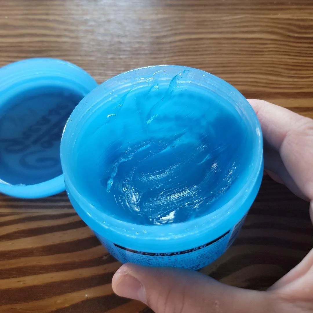 Cool Grease Blue Hair Pomade Water-Based Strong Hold High Shine 210g - Image 3