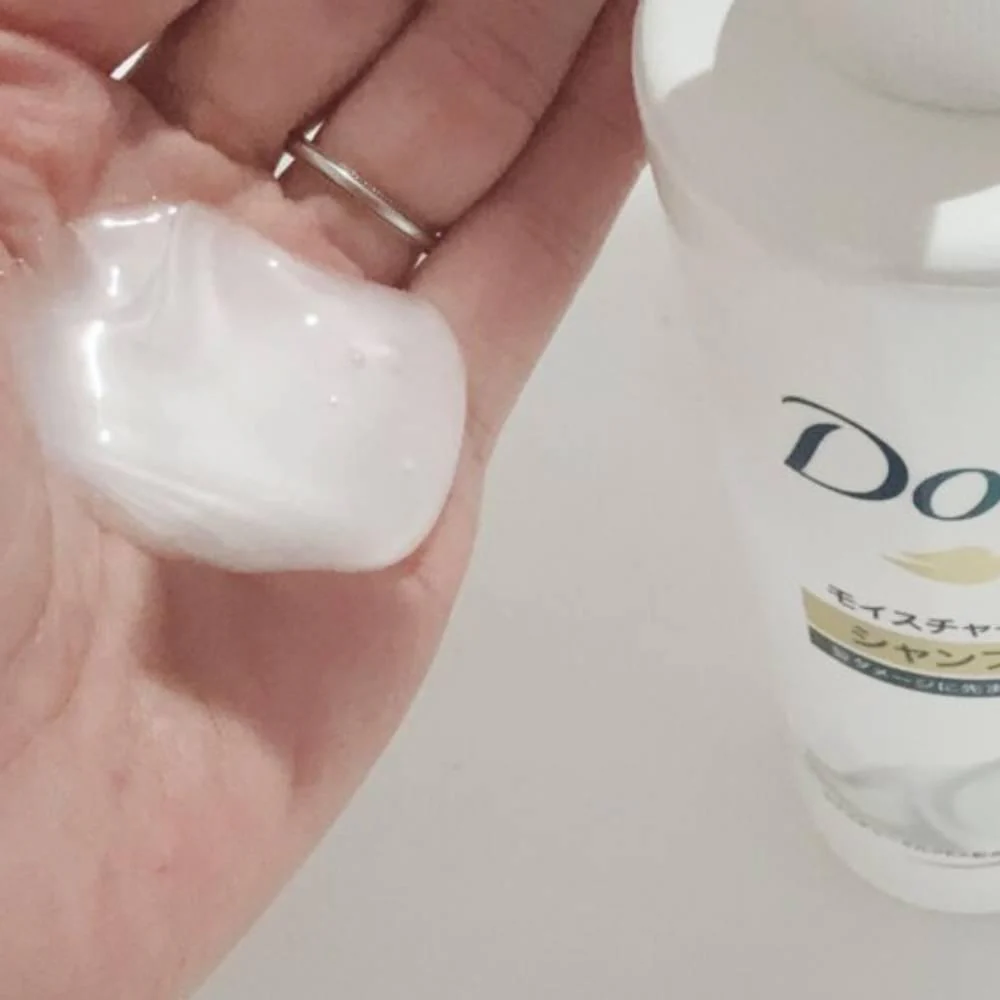 Moisture Care Shampoo For Smooth & Silky Hair 500g - Image 4