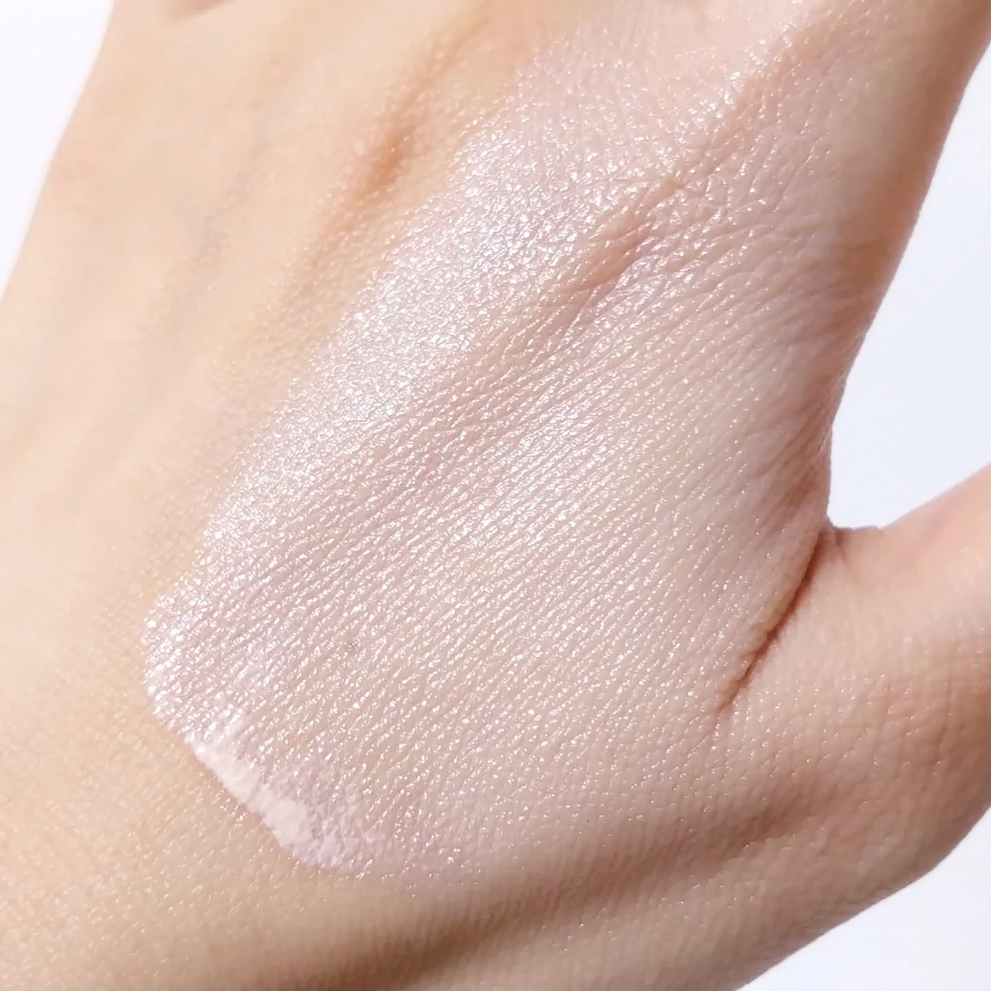 Ettusais Tone-Up UV Primer Makeup Light Beige SPF50+ 35g - Image 4