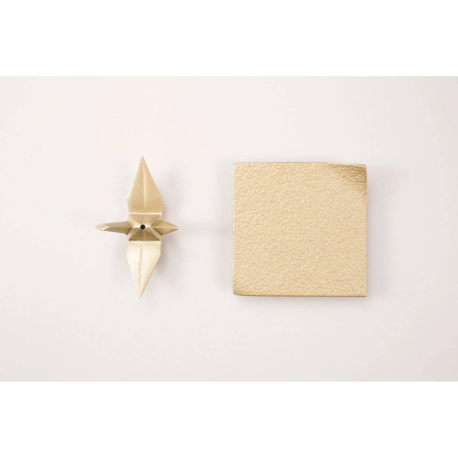 Iwachu Cast Iron Origami Paper Crane Golden Incense Holder - Image 2