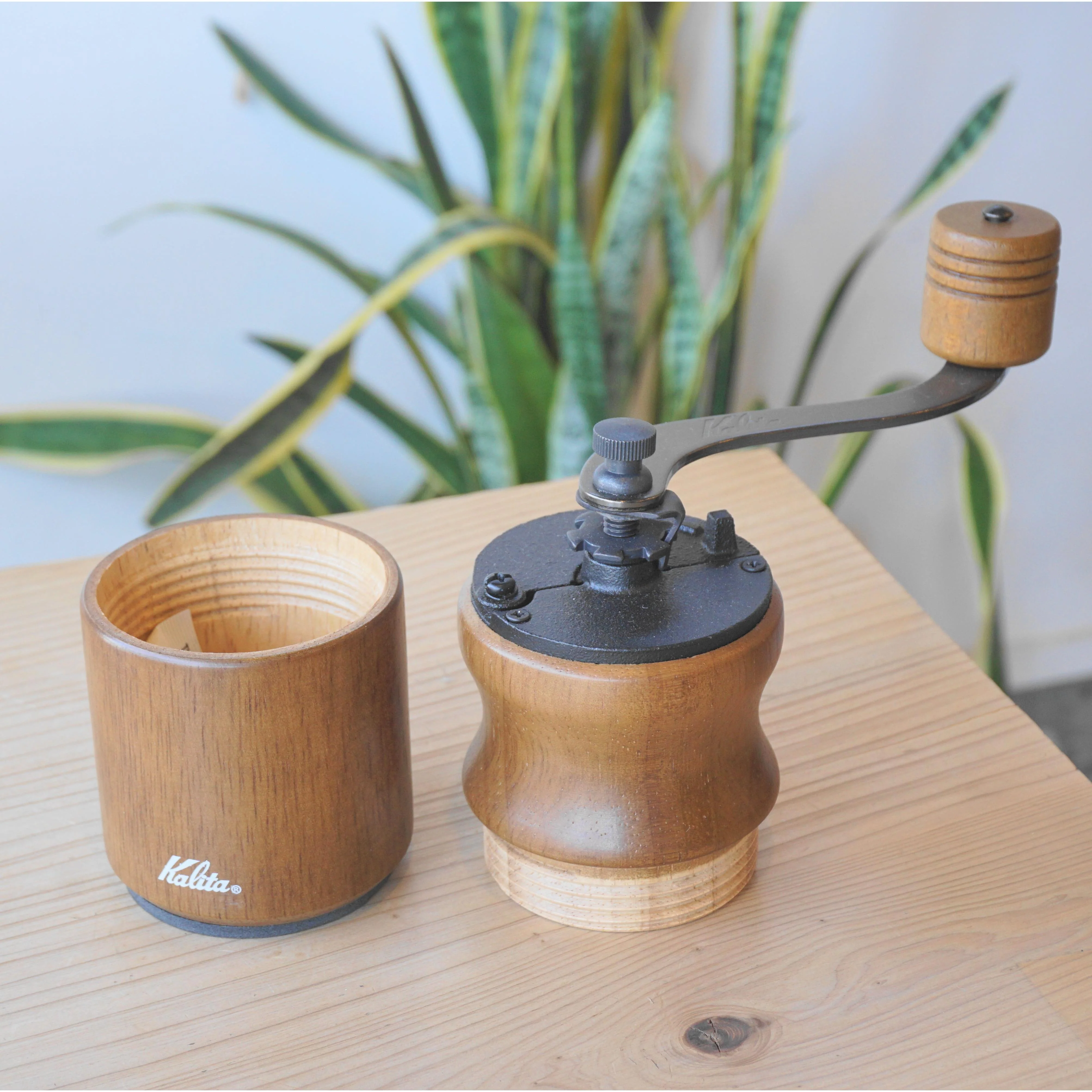 Kalita Manual Coffee Grinder Vintage Wooden Coffee Mill KH-10 - Image 6