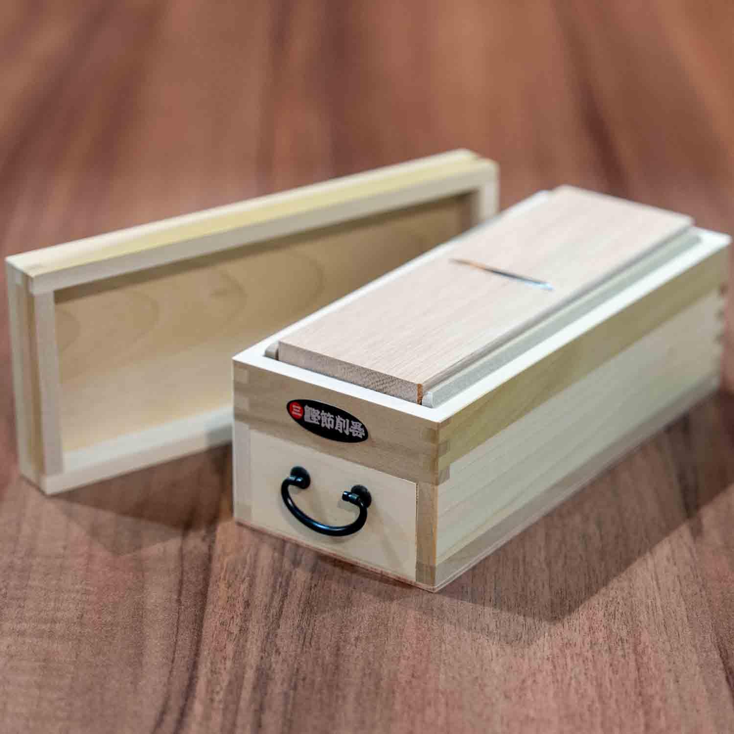 Katsuobako Ouza Katsuobushi Shaving Box Dried Bonito Shaver - Image 5