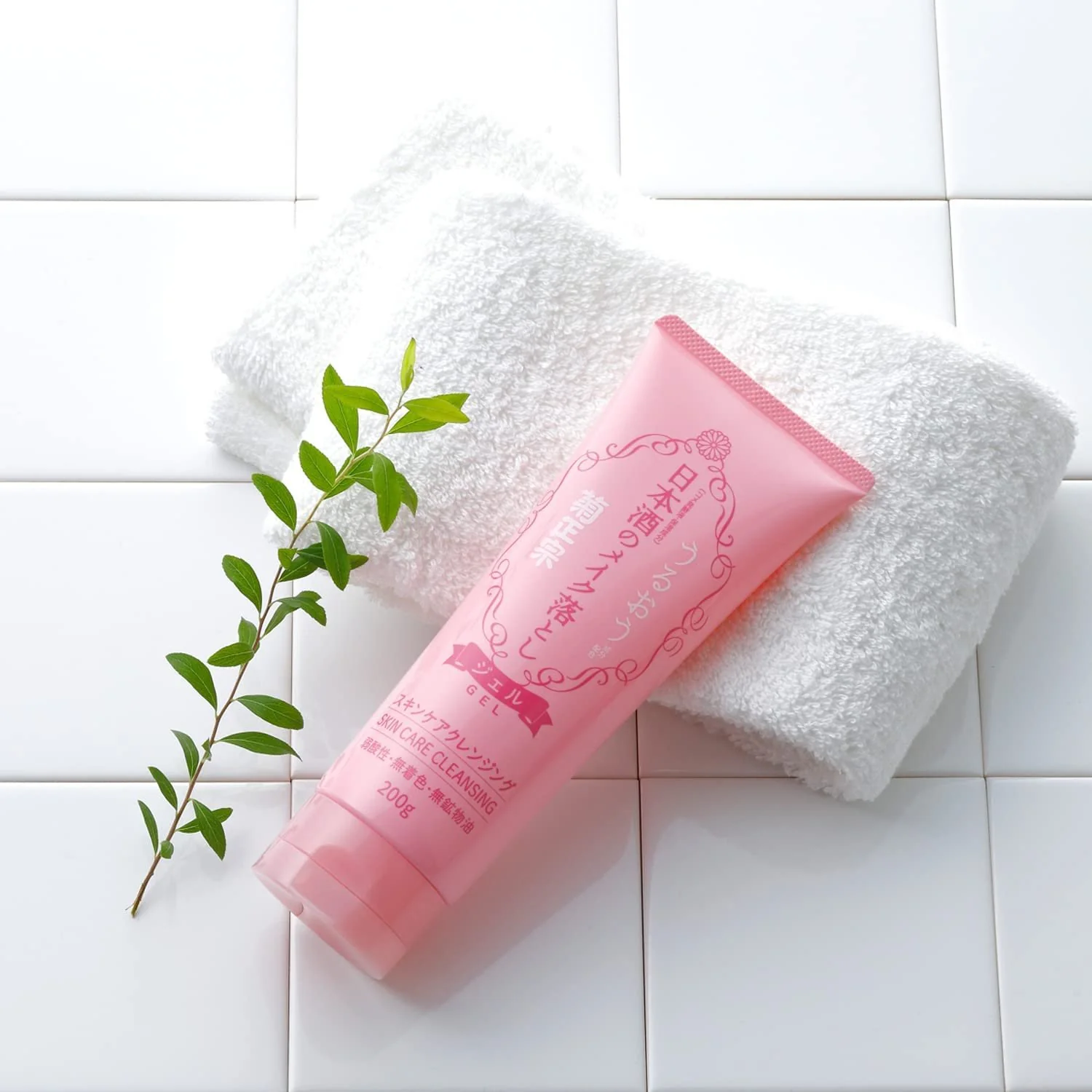 Kikumasamune Sake Skin Care Cleansing Gel Makeup Remover 200g - Image 2