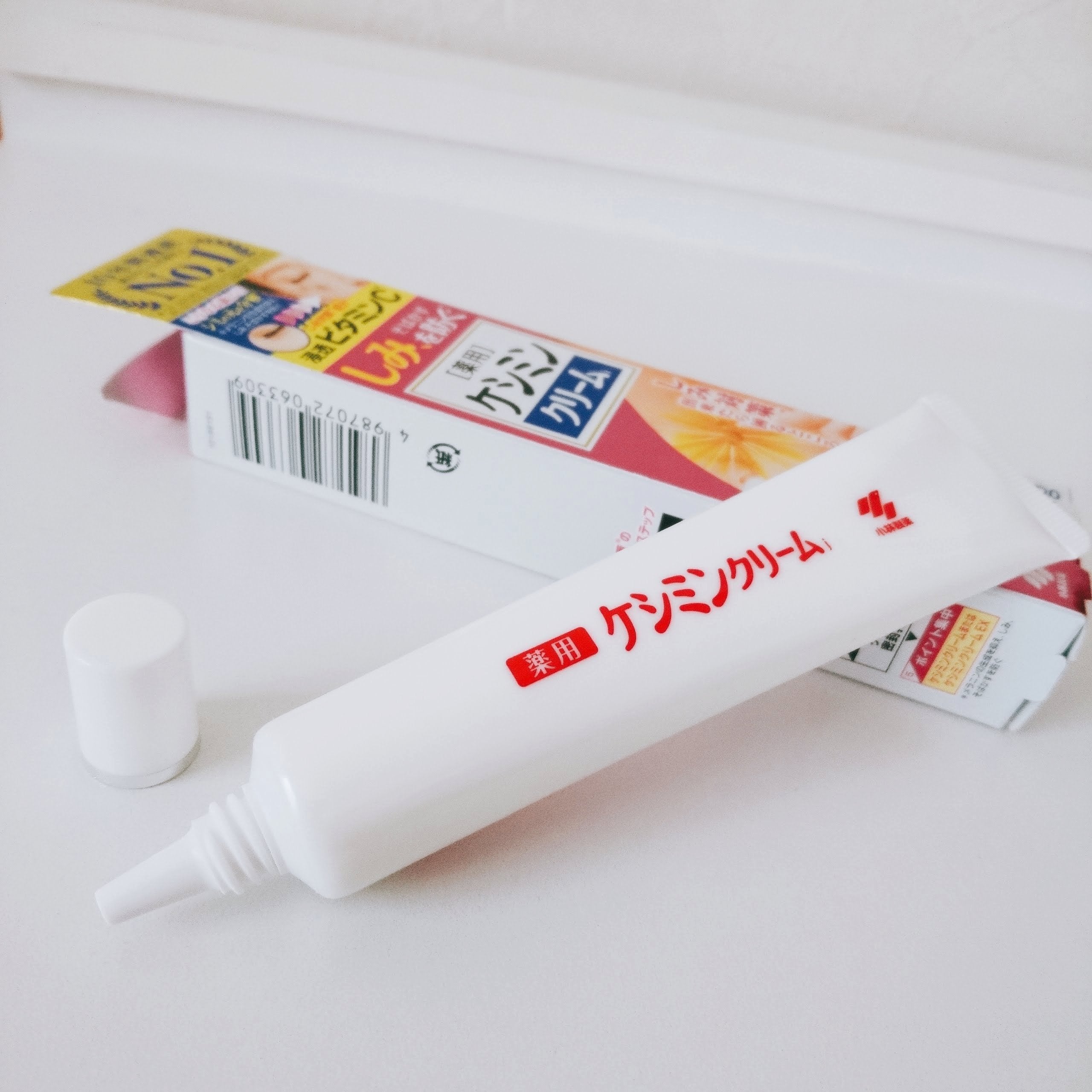 Kobayashi Keshimin Dark Spot Face Cream Brightening & Spot Care 30g - Image 4