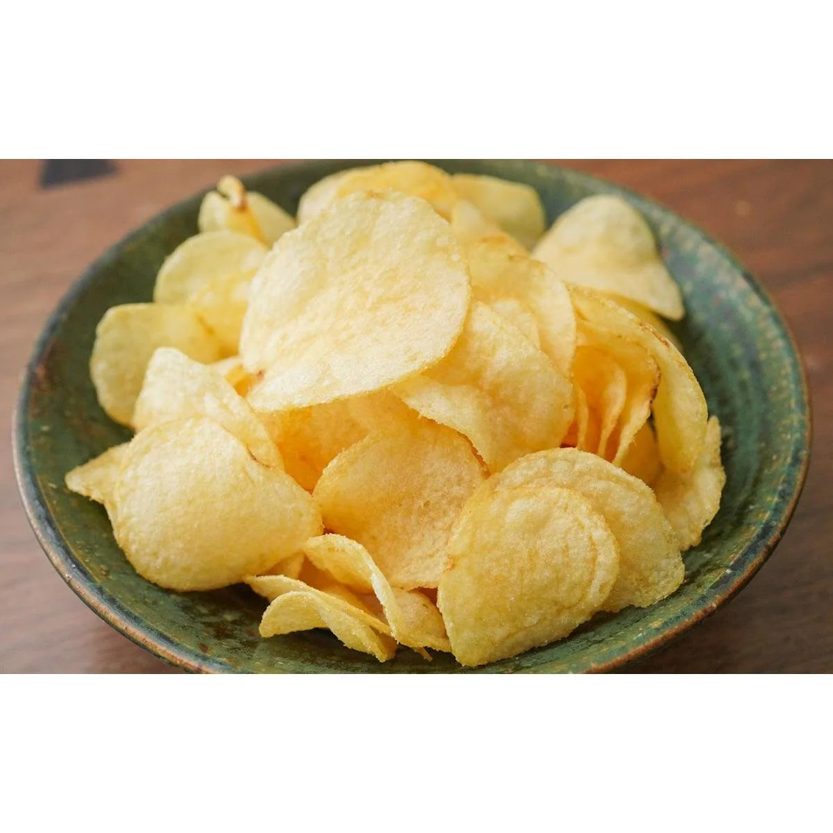 Koikeya Suppamucho Sour Vinegar Chips 55g (Pack of 3 Bags) - Image 2