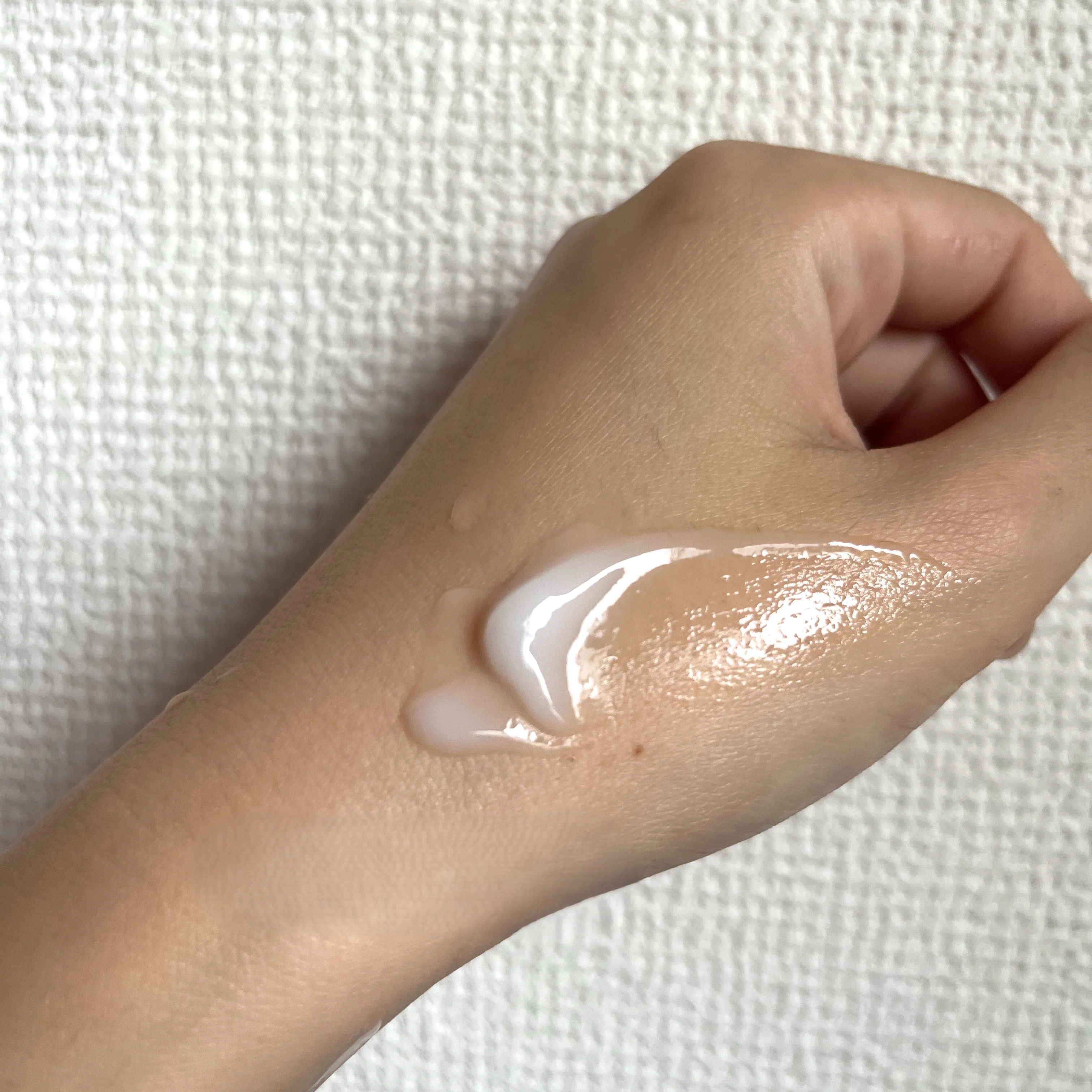 Kosé Moisture Mild White Perfect Gel All-in-One Skincare 100g - Image 6