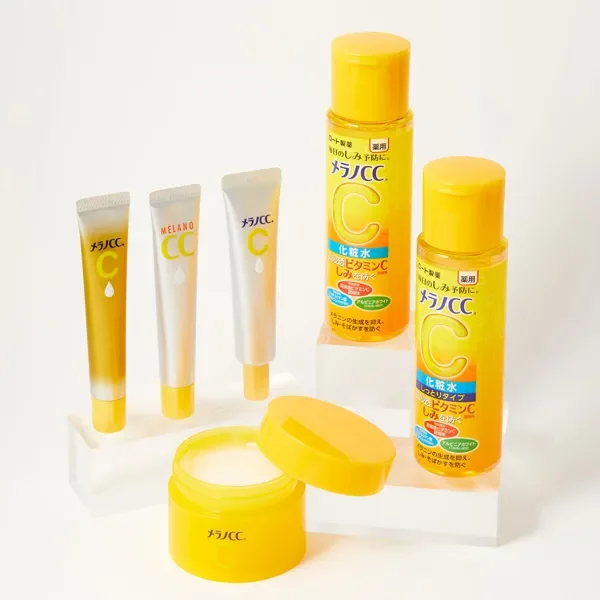 Melano CC Intensive Anti-Spot Brightening Essence Vitamin C 20ml - Image 5