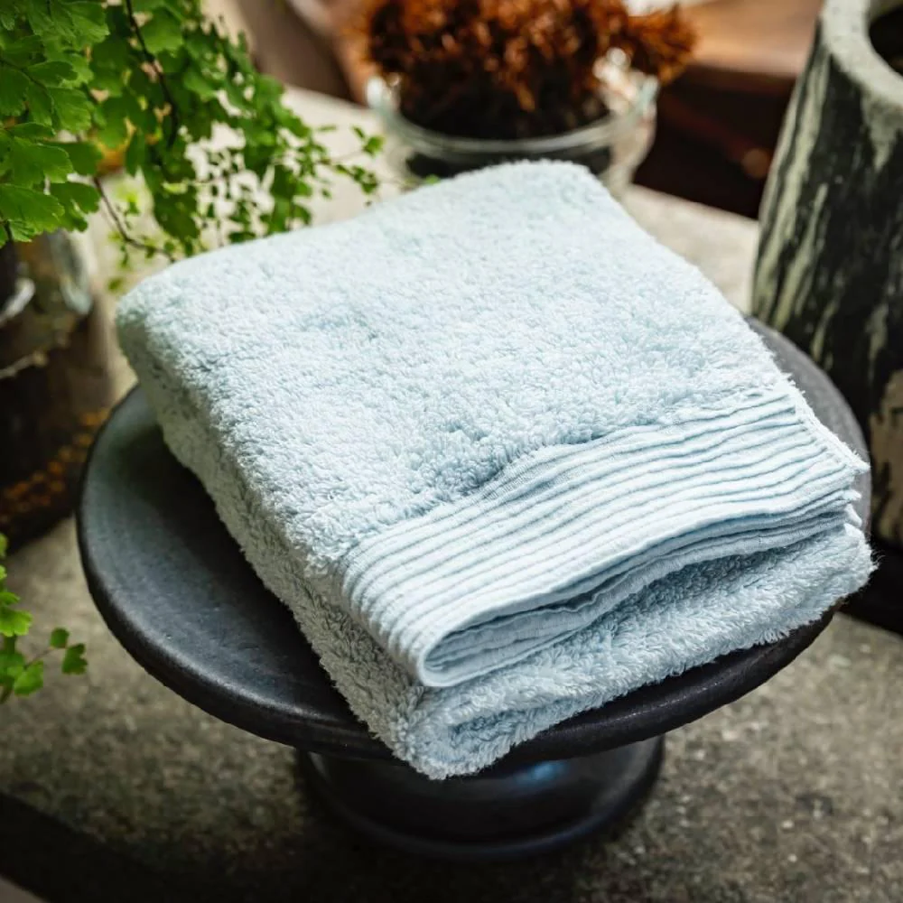Eco Friendly Absorbent Face Towel For Sensitive Skin 32x90cm - Image 2
