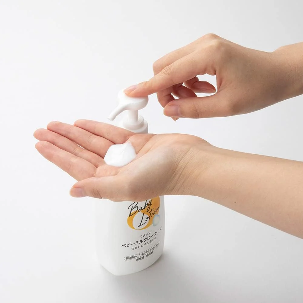 Pigeon Japan Baby Milky Lotion Gentle Skin Moisturizer 300g - Image 2