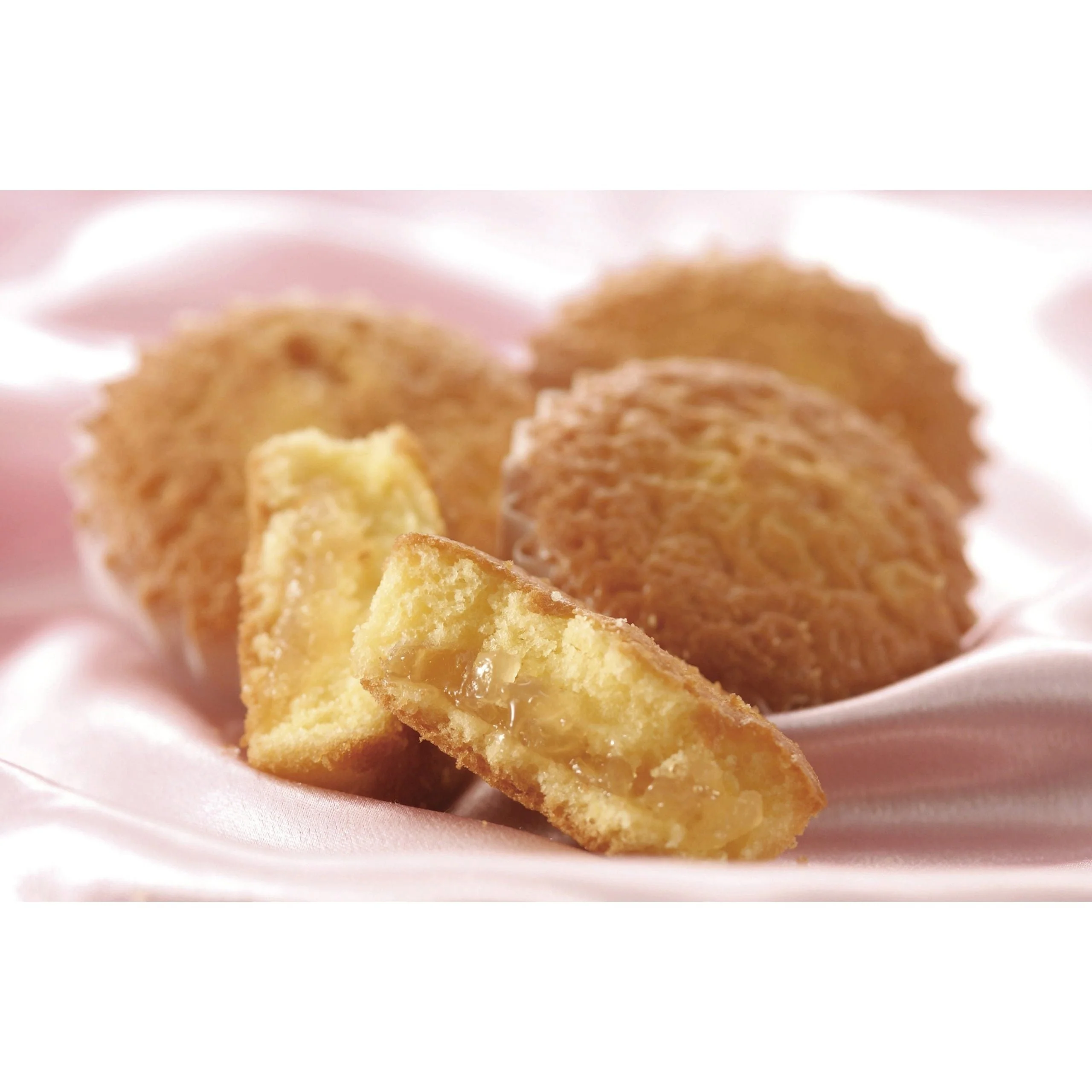 Ragueneau Patissier's Apple Madeleine Aomori Apple Sponge Cake 5 Pieces - Image 5