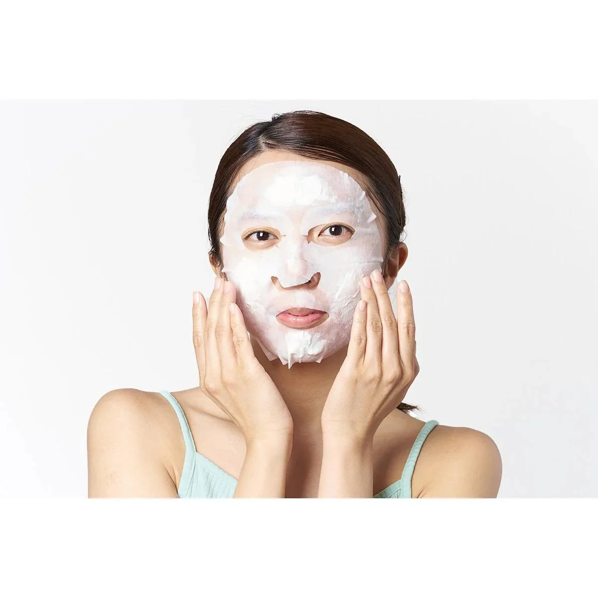 Sana Nameraka Intensive Care Jelly Serum Mask For Plump Skin 5 Sheets - Image 5