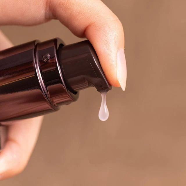 Sekkisei Clear Wellness V Serum Moisturizer For Dull Skin 50ml - Image 4