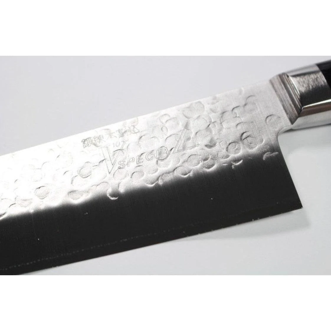 Takamura Hamono VG10 Stainless Steel Hammered Santoku Knife 170mm - Image 3