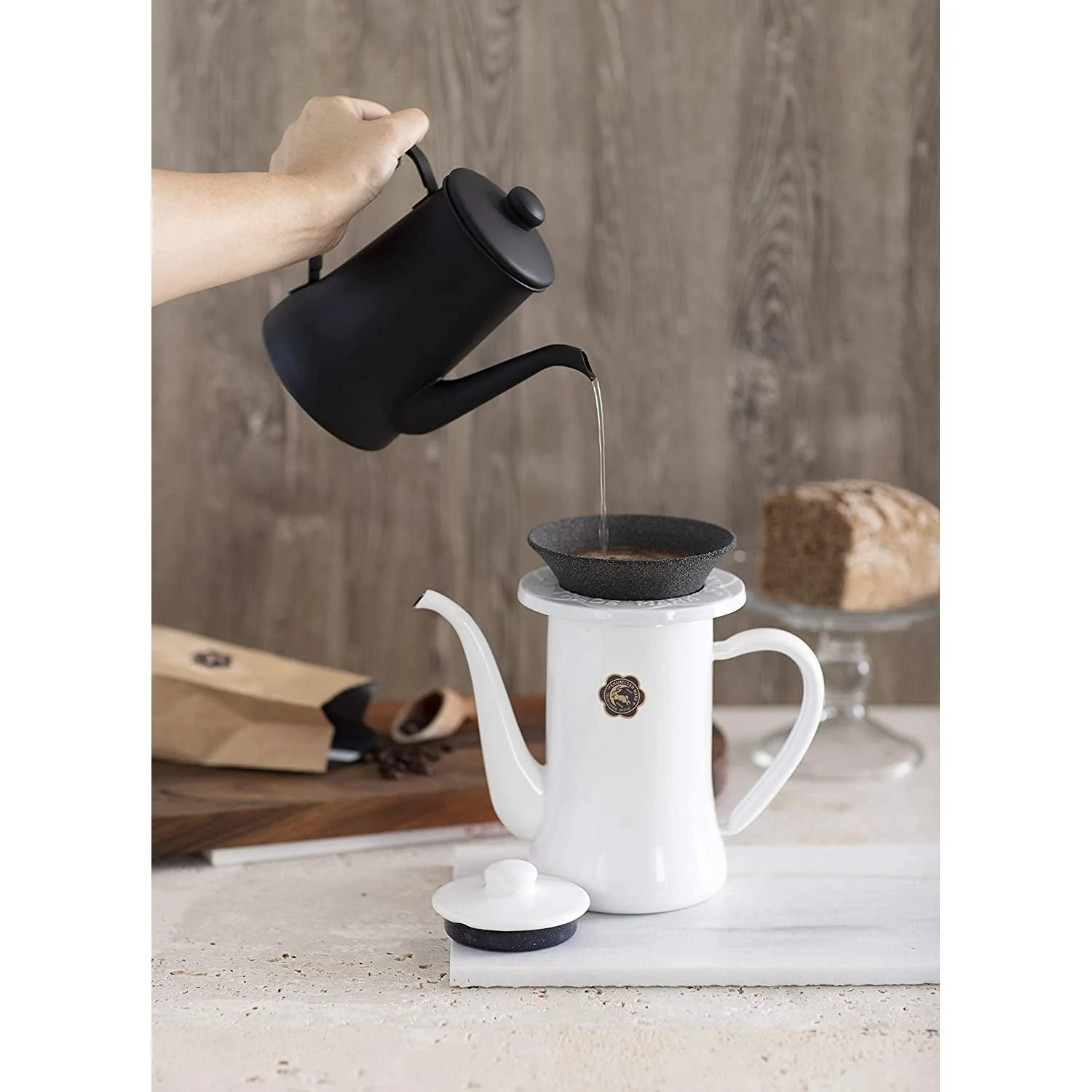 Tsuki Usagi Black & White Ceramic Coffee Dripper Filter Set - Image 3
