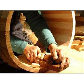 Umezawa Hinoki Bath Bucket (Japanese Cypress Bath Bucket With Handle) - Image 6