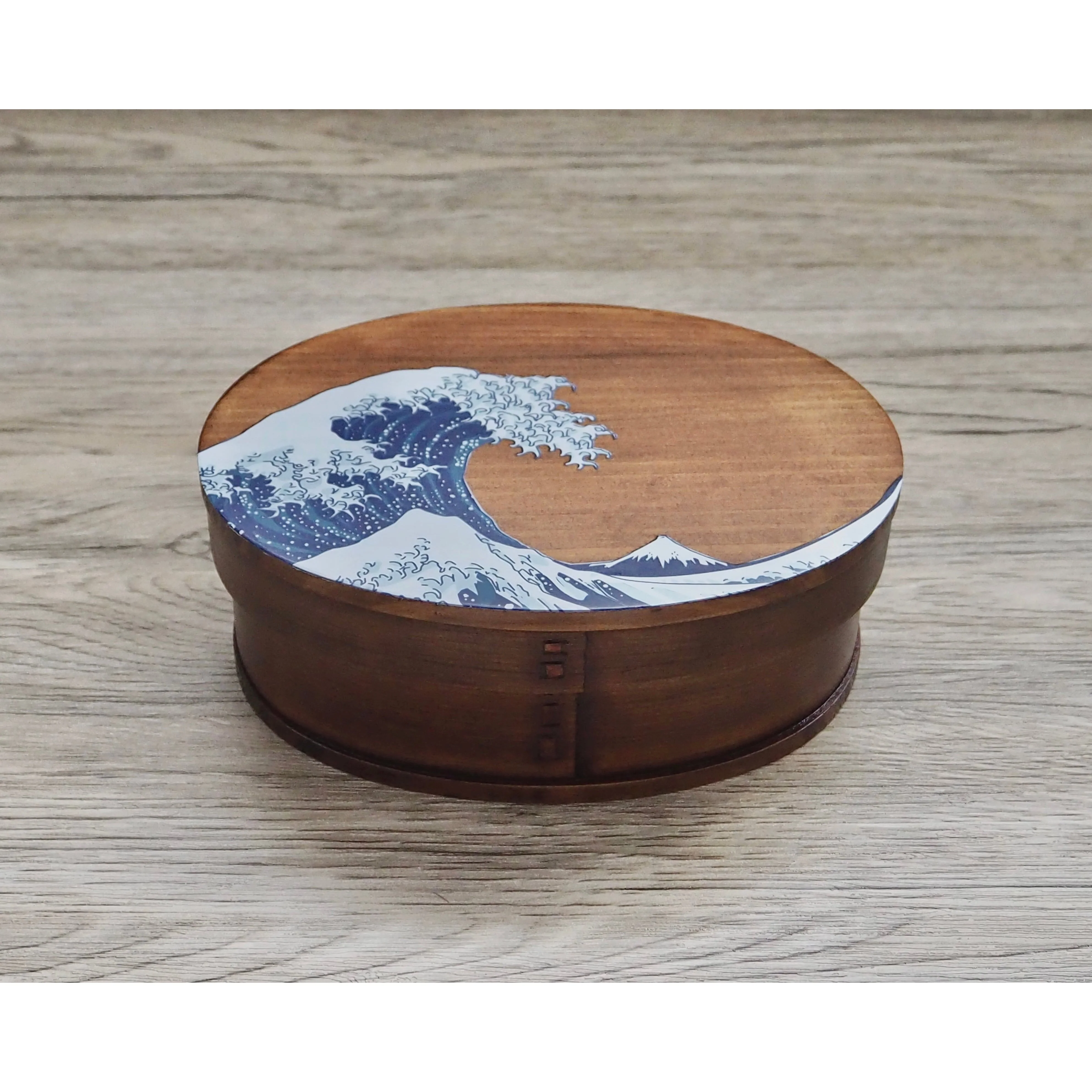 Wakacho Wooden Bento Box Great Wave Design Japanese Lunch Box 700ml - Image 4
